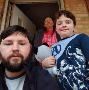 Meet your Posher, Nicholas